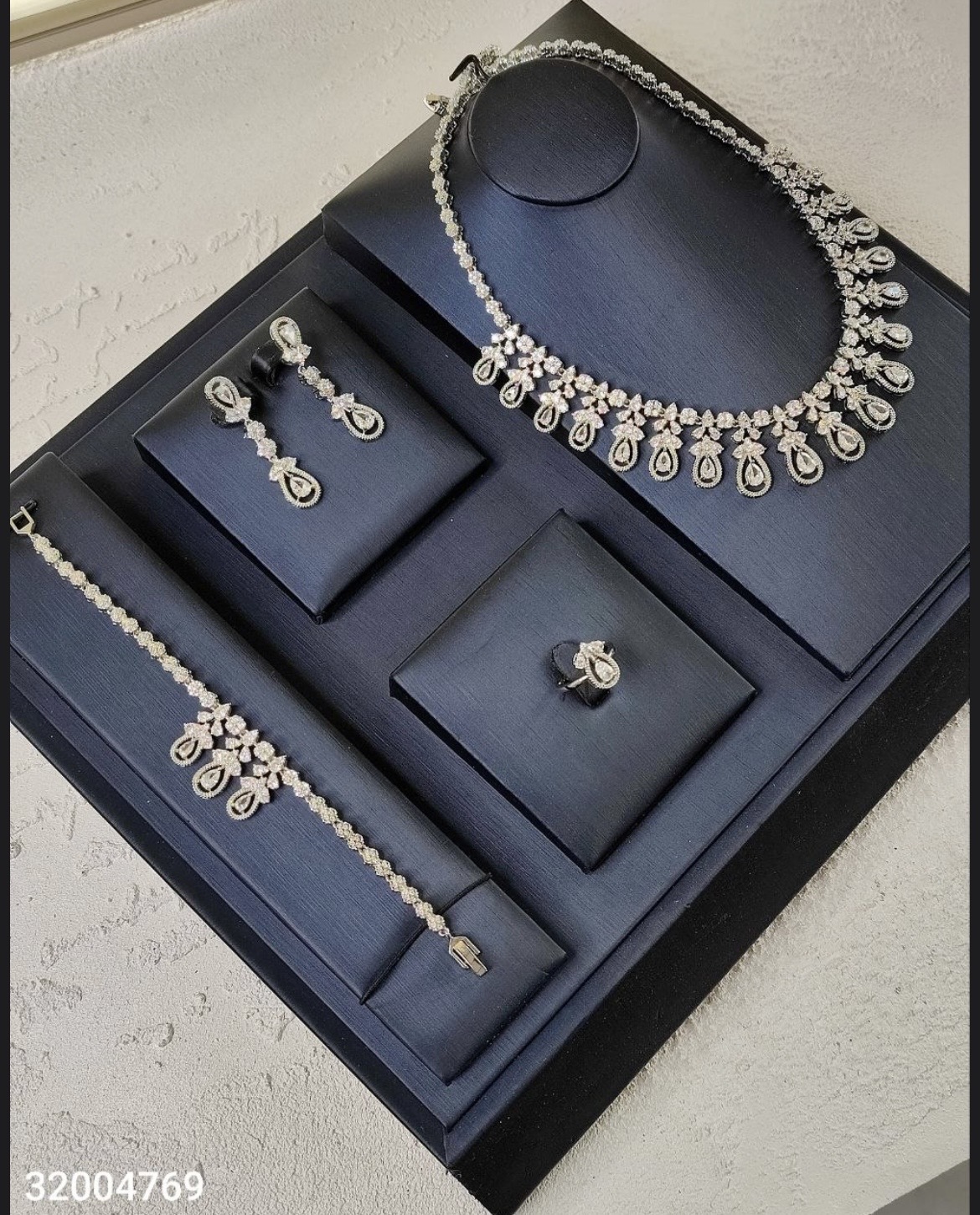 سرویس جواهری32004769