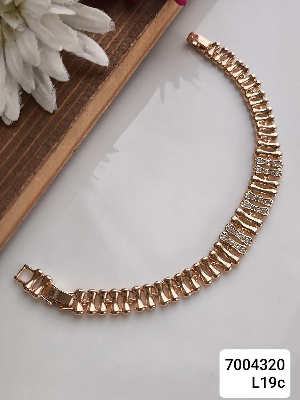دستبند مارک ژوپینگ 7004320